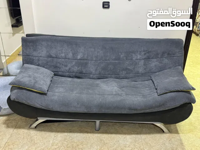 كنبه سرير 2 بحاله جيده سعر اثنيناتهم 30