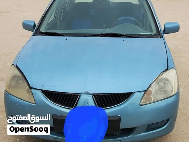 2005 ميتسوبيشي لانسر GL