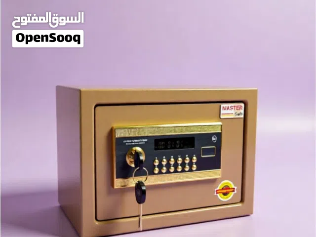 قاصة حجم كبير نوع ماستر تحتوي على شاشة مع مغذي خارجي رمز ومفتاح رئيسي مع مفتاح طوارئ