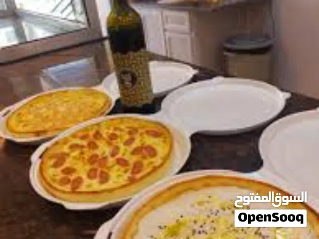 شيف معجنات وبيتزا بجميع انواعها كلاسيكي نبولتانا ومكسيكانا وامريكانا