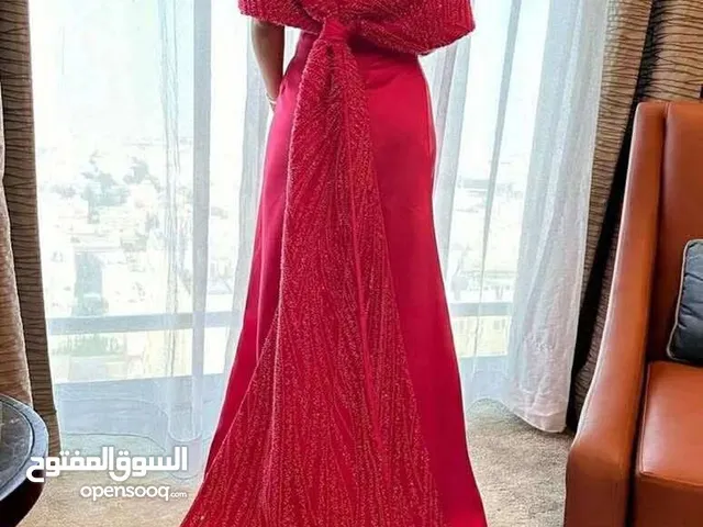 فساتين سهرة وخطبة و تخرج حفلات