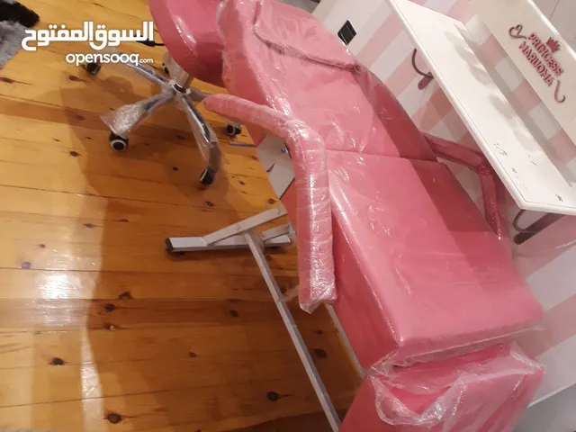 كرسي علاج اسنان او لمراكز التجميل