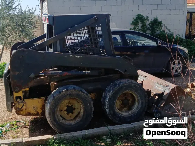 نيوهولند موديل 2005