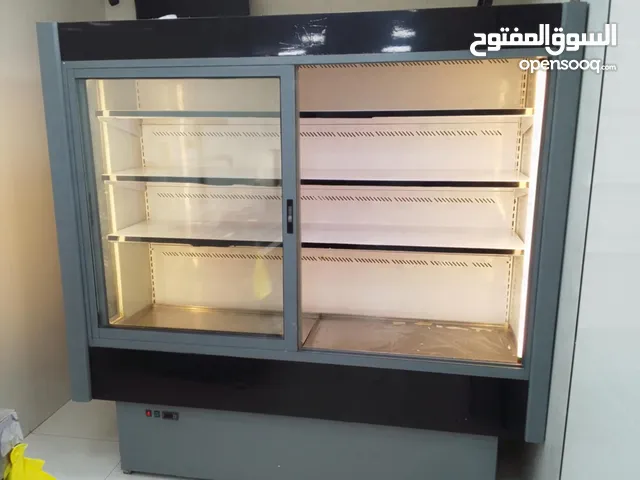 ثلاجات عرض وديلي وثلاجة شنينة او قشطة بحالة الوكالة
