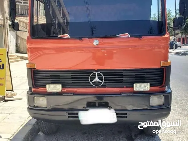 تنك ماء صالح للشرب