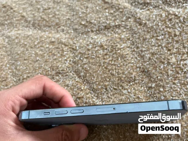 ايفون 13برو لون سماوي اقرأ الوصف
