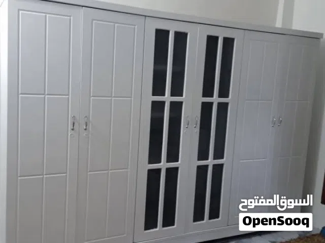 غرفة نوم سريرين مفرد ونص