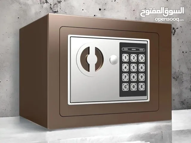توصيللل مجاااني خزنة نقود آمنه و مثالية لحفظ الأموال و الوثائق و المقتنيات الثمينة