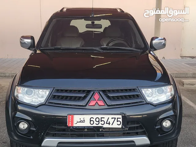سيارة نوع متسوبيشي باجيرو مونتيرو سبورت للبيع