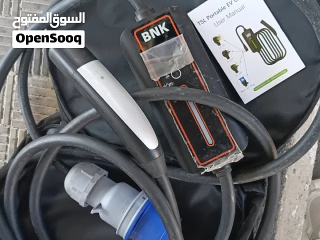 شاحن تسلا 32 متغير