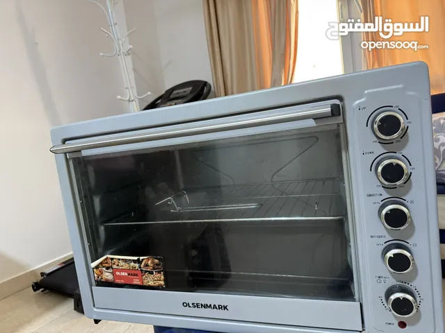 فرن كهربائي شبه جديد