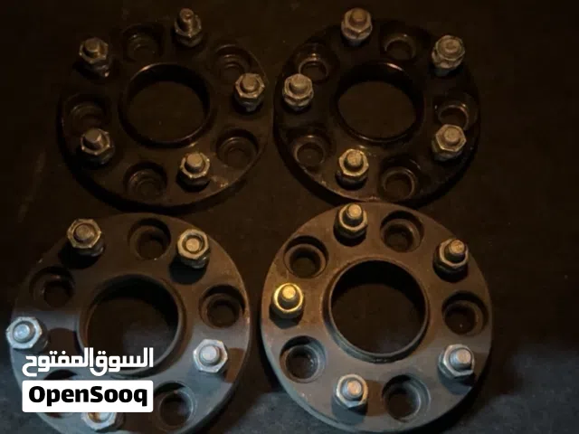 للبيع سبيسرات خمسة بلوط