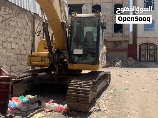 للبيع بوكلين كاتربيلر CAT 320D L وكالة