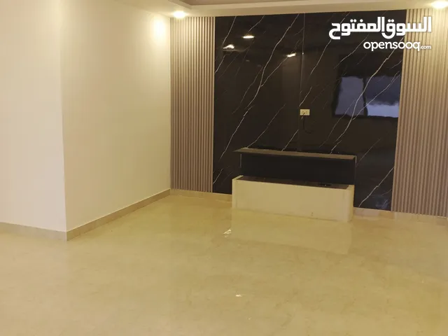 172 m2 More than 6 bedrooms Apartments for Sale in Irbid Al Hay Al Sharqy