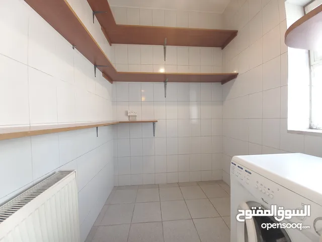 شقة غير مفروشة للإيجار في دير غبار  ( Property 34720 )-175072380