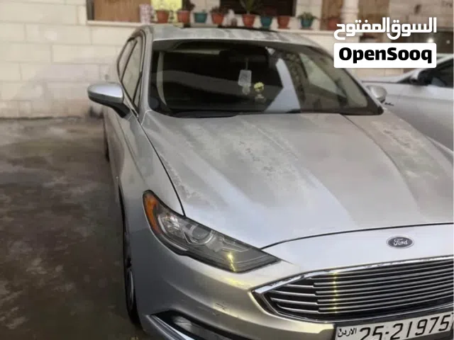 2017 فورد فيوجن SE
