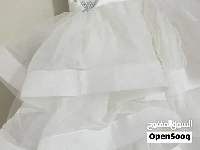نفنوف اطفال تفصال شبه جديد لبسه جم ساعه فقط وبحاله جيده ونظيف جداً