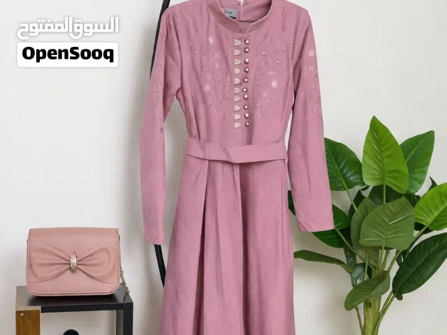 فساتين مستعمله