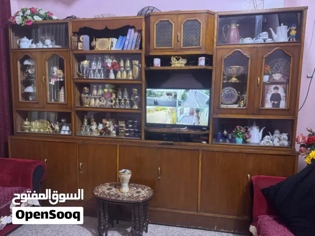 معرض صاج نظيف جدا بسعر 500 الف دينار وبيه مجال