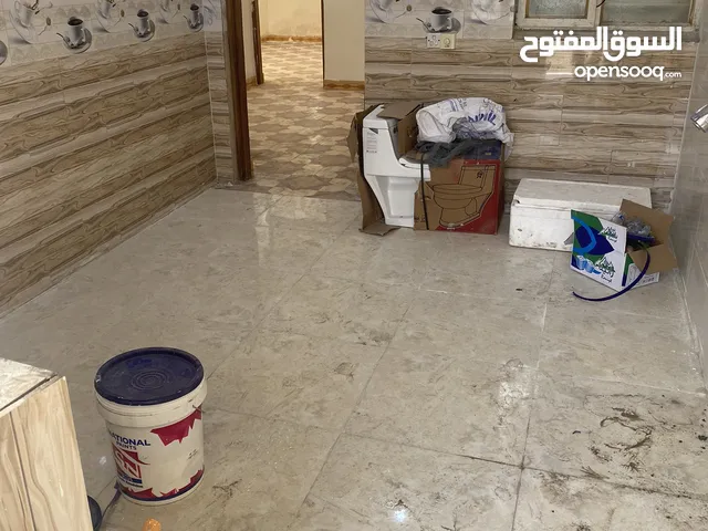 140 m2 2 Bedrooms Apartments for Rent in Baghdad Adamiyah