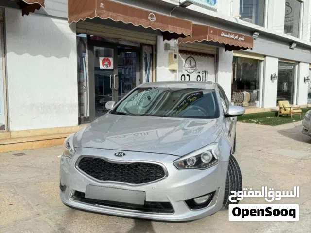 2014 كيا كادينزا Limited