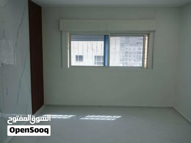 145 m2 3 Bedrooms Apartments for Sale in Ramallah and Al-Bireh Um AlSharayit