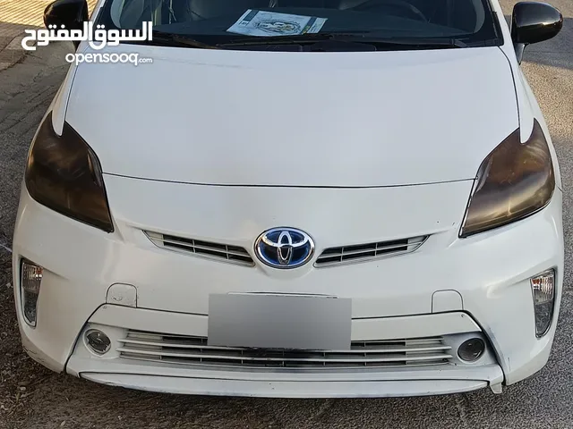 Used Toyota Prius in Amman