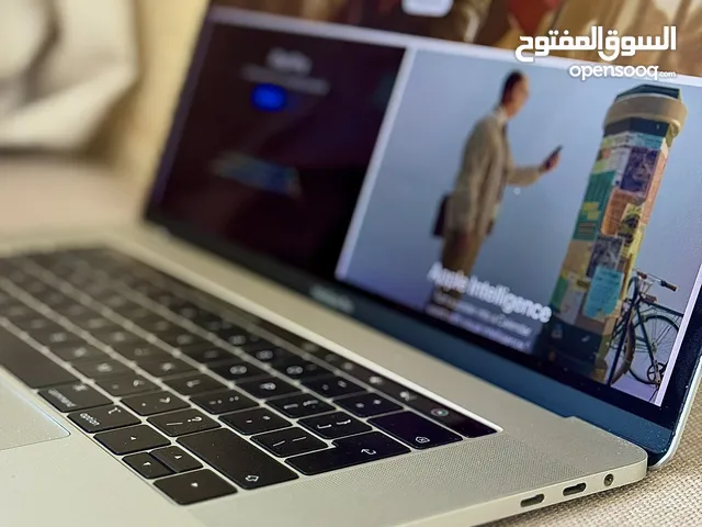 MacBook pro 3018