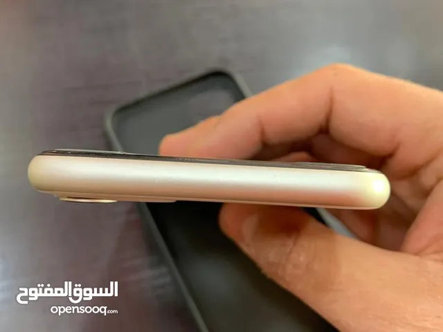 ايفون 11 وكاله مغير شاشة فقط gx 128 جيجا بطاريه 76 150د
