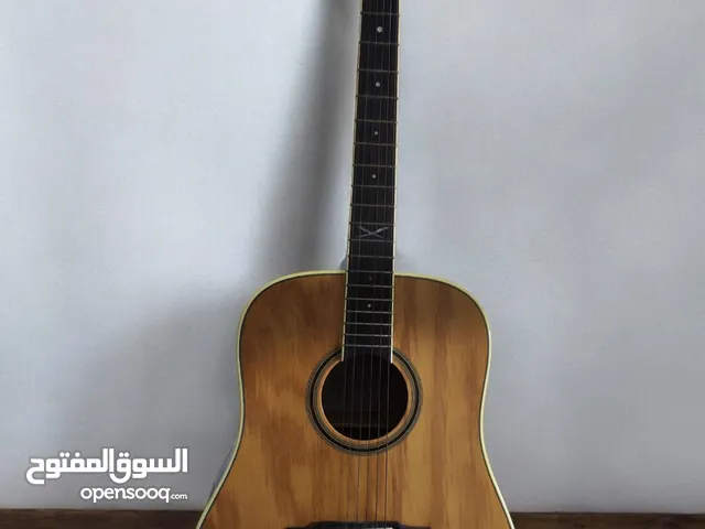 كيتار اكوستك ايطالي المنشا