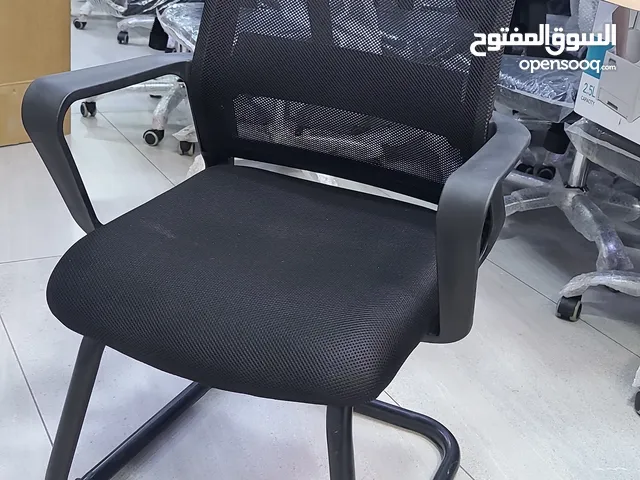 كراسي انتظار/كراسي محاضرات /كراسي ضيف كراسي عيادات جلد شبك مريحة وبمواصفات طبية wanting chair ergono
