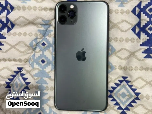 للبيع ايفون 11 برو ماكس 256 قيقا مبدل شاشة فقط