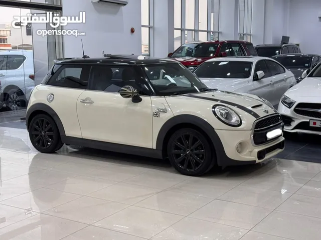 Mini Cooper S 2017 (White)