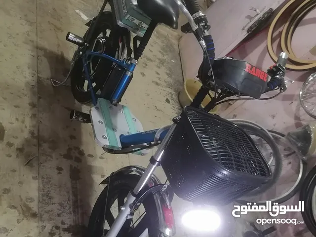 دراجة كهربائيه للبيع