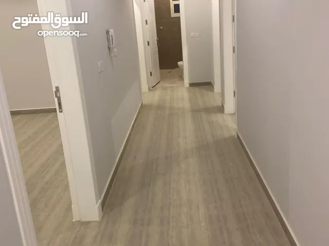 240 m2 4 Bedrooms Apartments for Rent in Al Riyadh Dhahrat Laban