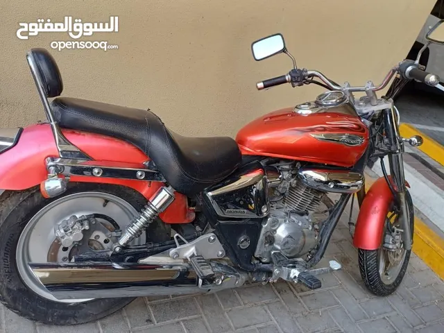 honda motor TA 200 phantom. 5000 dh