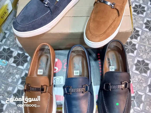 40.5 Casual Shoes in Fès