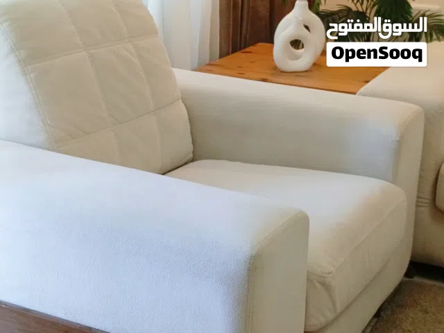كنب تركي أبيض