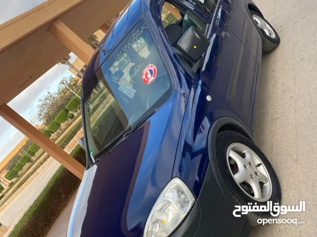 Used Opel Combo in Benghazi