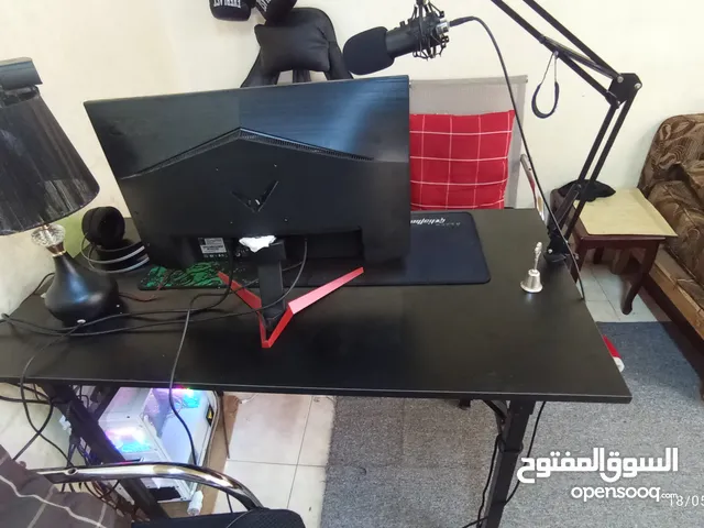 طاولة  GAMING مفصلة تفصيل