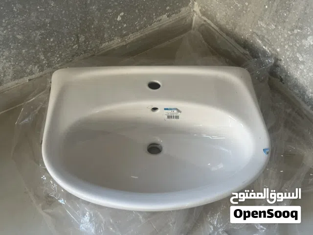 طقم حمام ايطالي معلق  جديد غير مستعمل