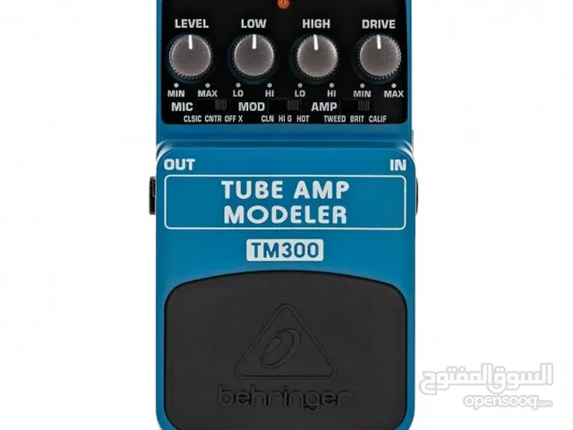 دواسة كيتار كهربائي مكبر صوت من ماركة بيرنجر Behringer Tube Amp Modeler TM300