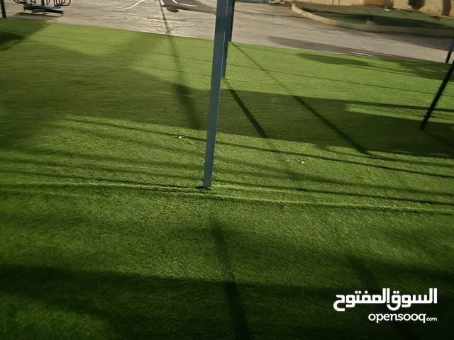 روضة للبيع