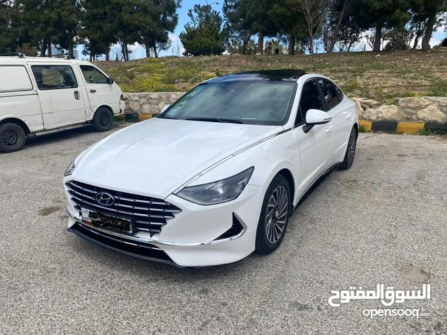 Sedan Hyundai in Amman