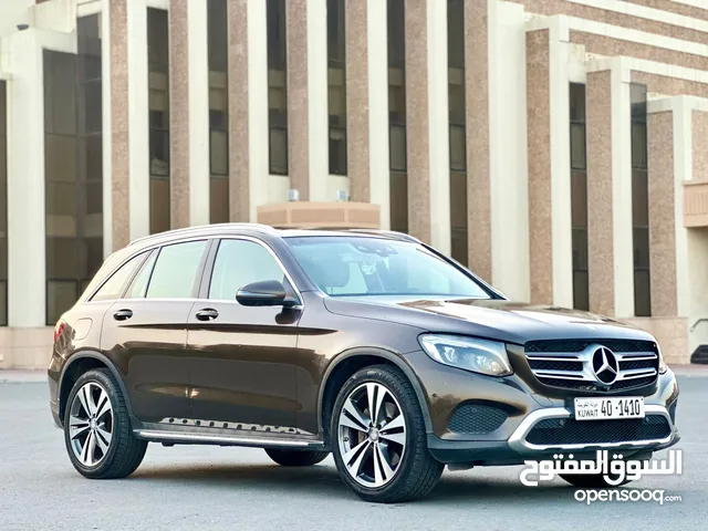 للبيع مرسيدس GLC300 المكينه الكبيره ( شرط الفحص )