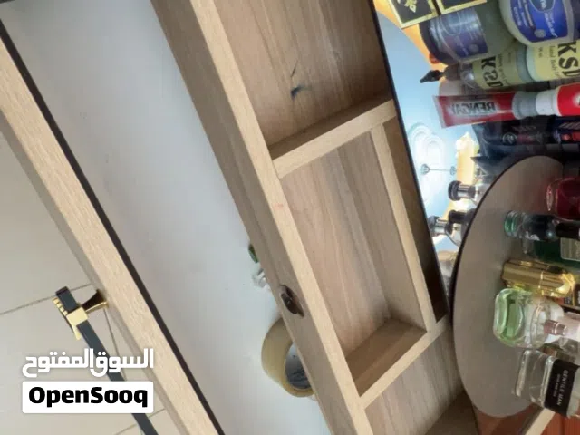 غرفة نوم بحالة الجديد