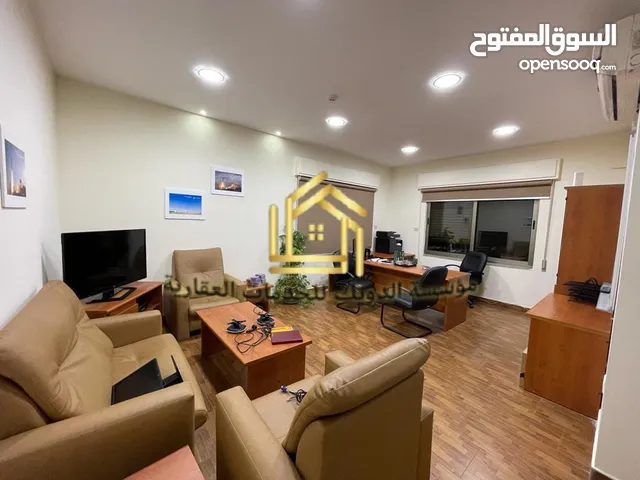 1500 m2 More than 6 bedrooms Villa for Rent in Amman Abdoun