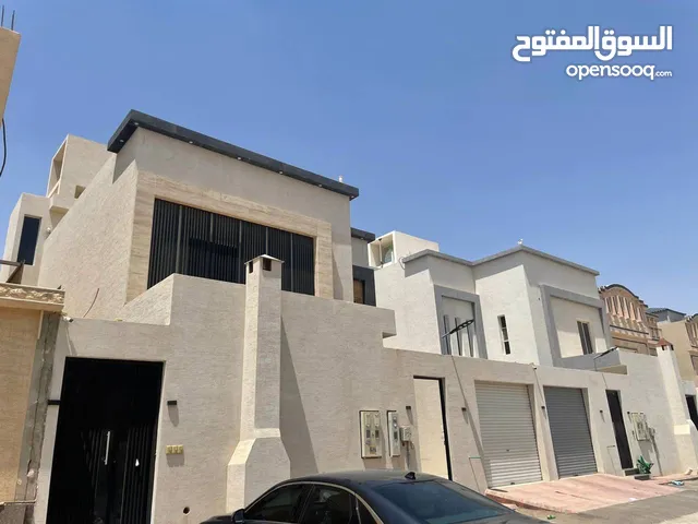 430 m2 More than 6 bedrooms Townhouse for Sale in Al Riyadh Tuwaiq