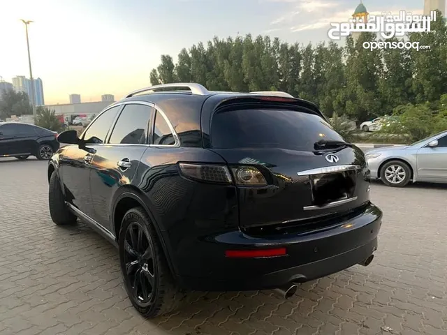 Used Infiniti FX35 in Dubai