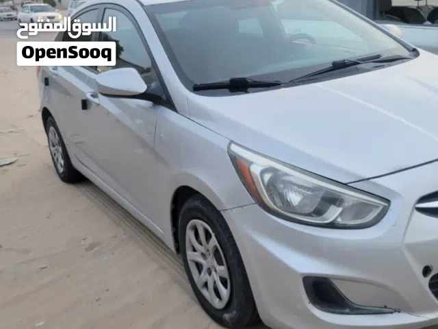 اكسنت موديل 2012 للبيع